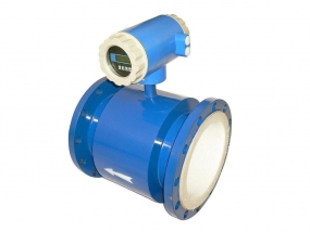 选择电磁流量计安装地点应该注意哪几点？